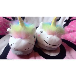 Unicorn Slippers 🦄